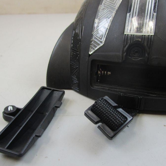 THE BLACK PANTHER LIGHT UP ELECTRONIC MASK Hasbro marvel - Picture 6 of 7